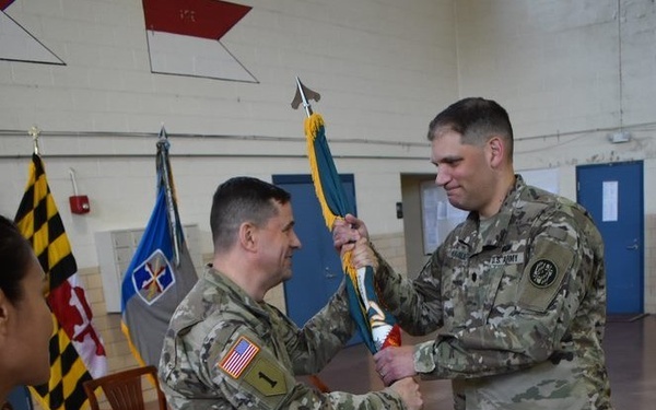 110th IO Battalion Welcomes New Commander in Official Ceremony