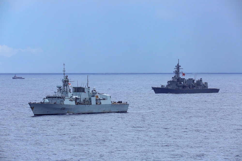 RIMPAC 2022 Fleet Sails in Formation