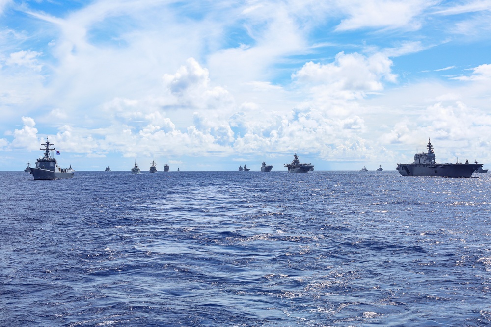 RIMPAC 2022 Fleet Sails in Formation