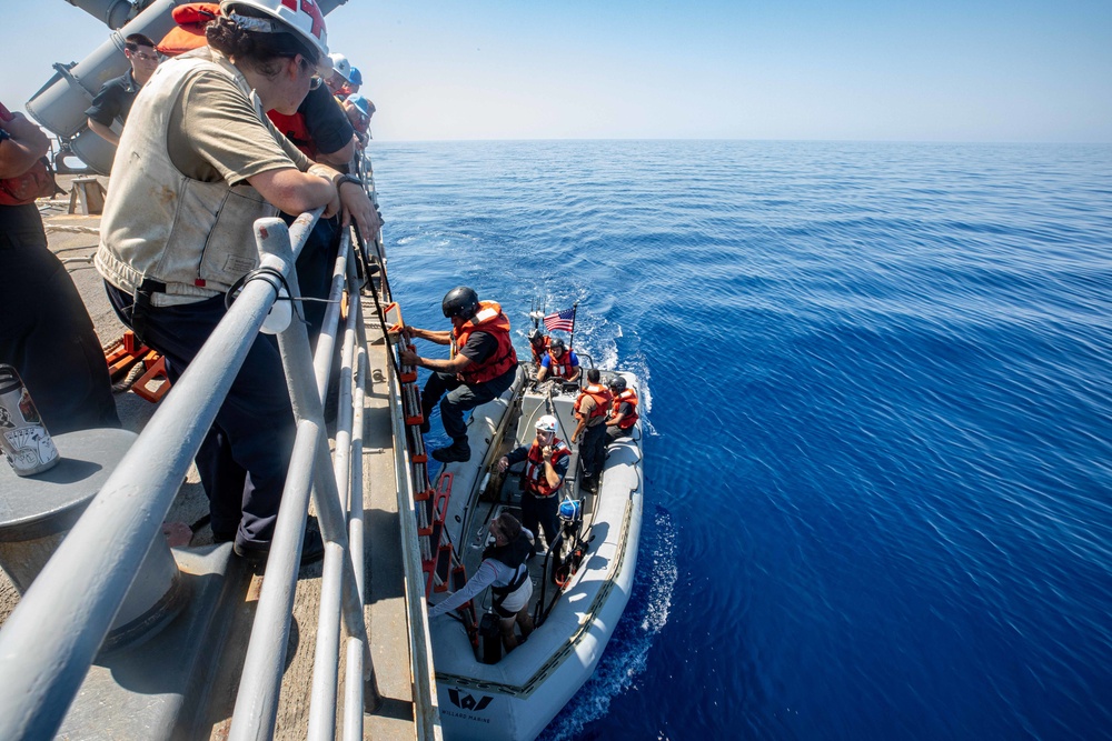 San Jacinto Sailors Conducts Boat Operation in the Mediterranean Sea