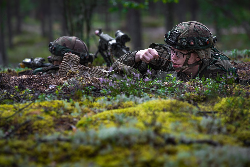 Army Cavalry Scouts Conduct Air-Infiltration Operation