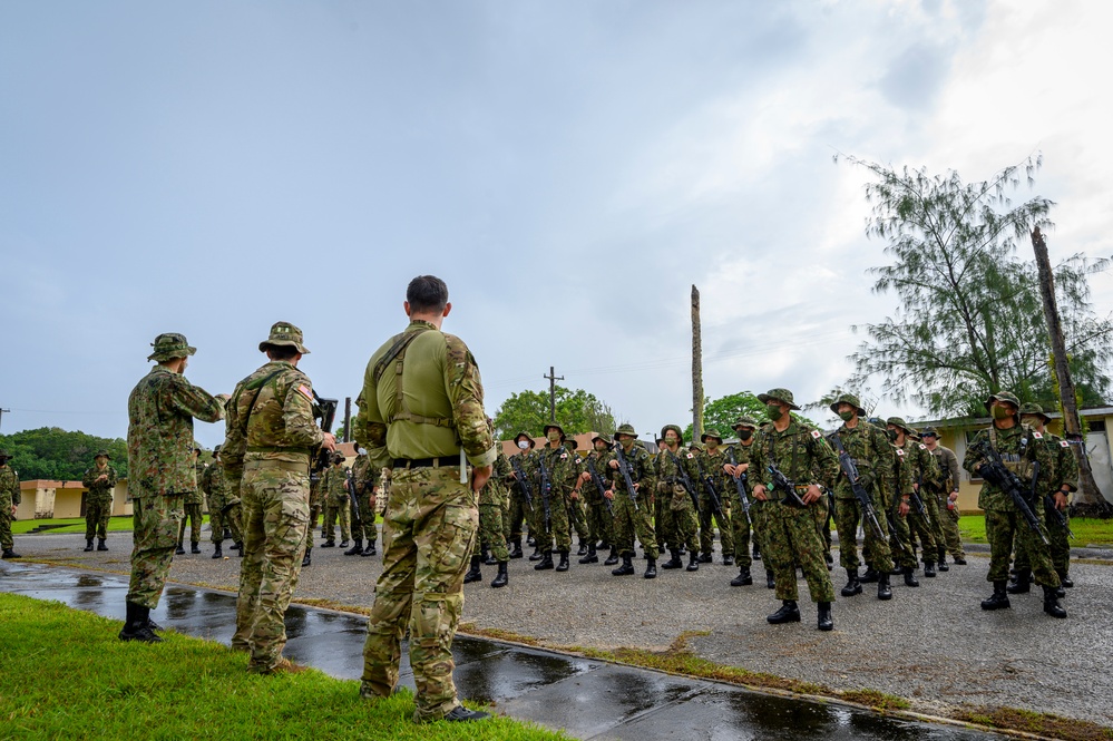 U.S., Japanese Soldiers conduct joint movement drills