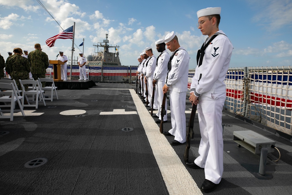 USS Indianapolis Hold Remembrance Ceremony