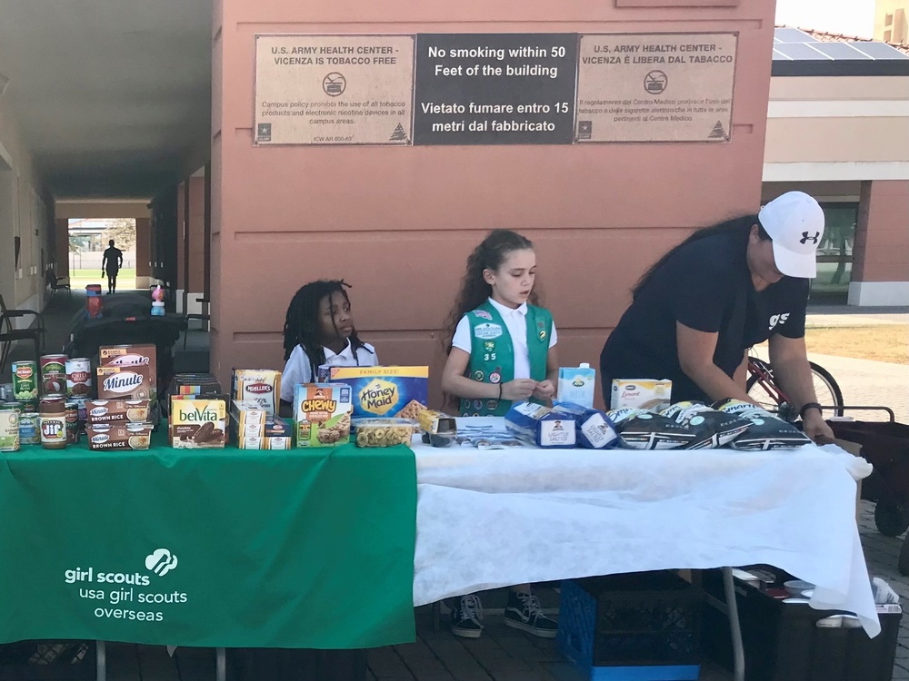 Girl Scouts offer healthy eats to Del Din Soldiers