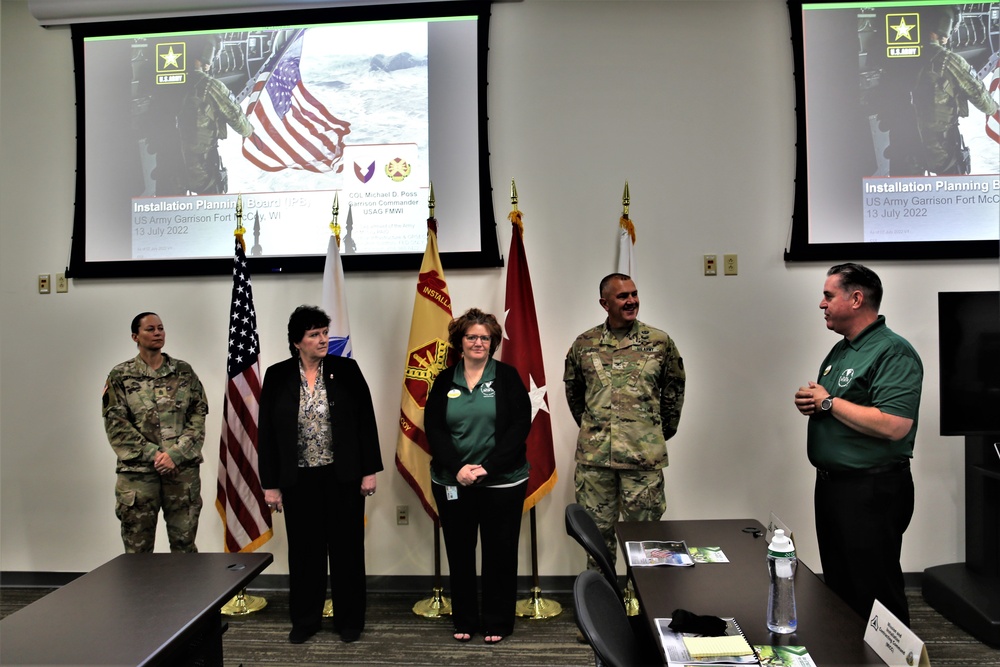 IMCOM-Readiness Director recognizes Fort McCoy personnel