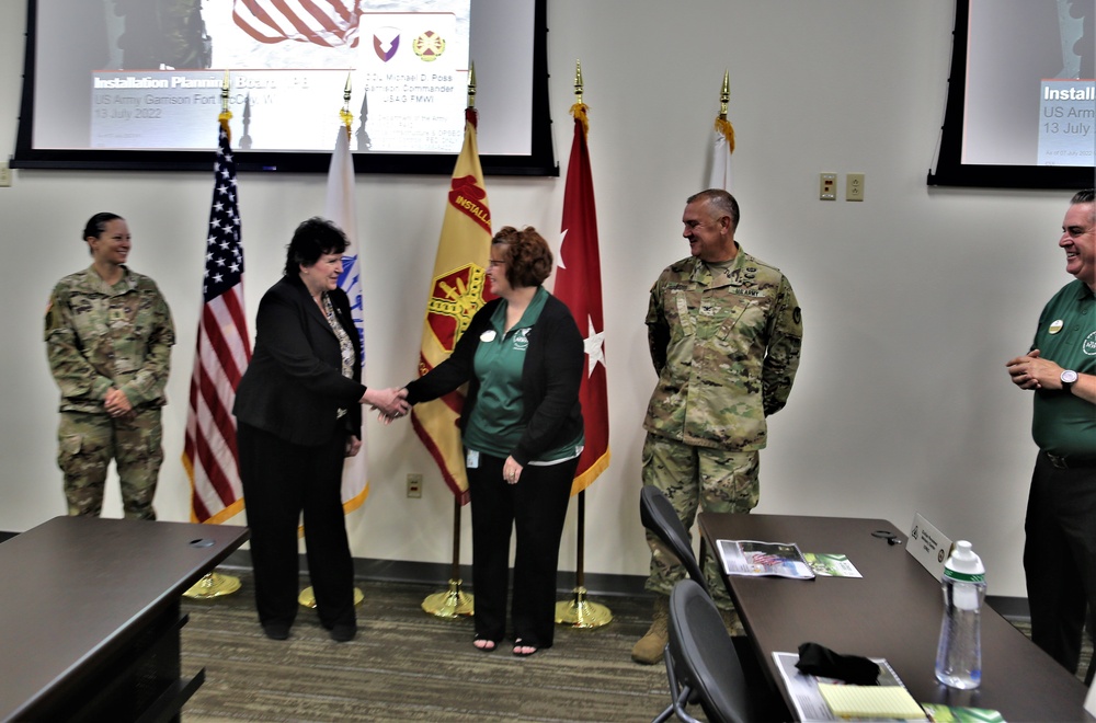 IMCOM-Readiness Director recognizes Fort McCoy personnel