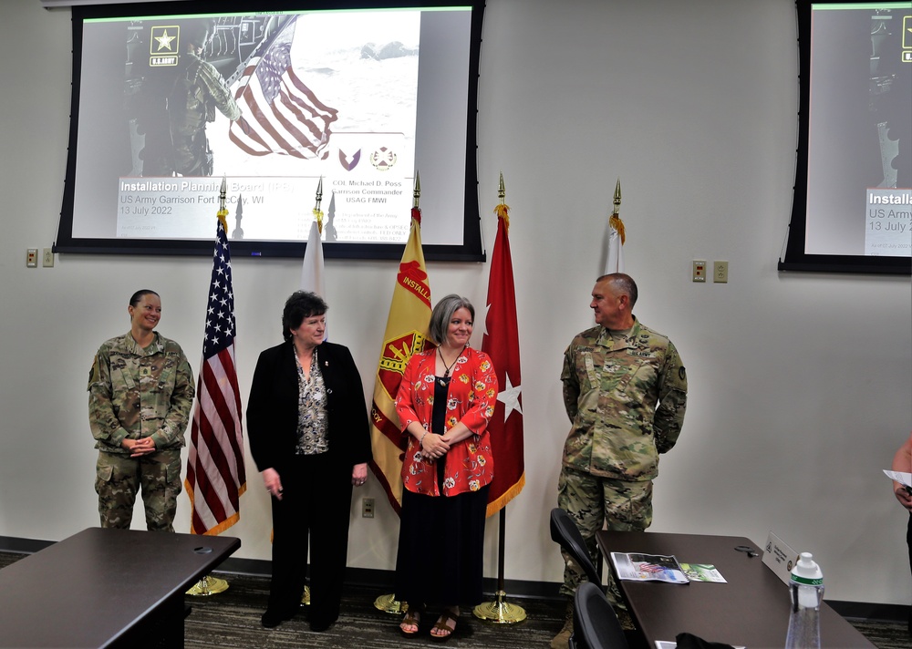 IMCOM-Readiness Director recognizes Fort McCoy personnel