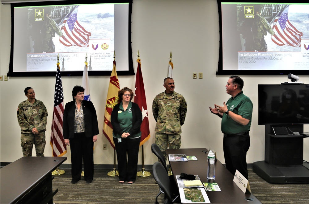 IMCOM-Readiness Director recognizes Fort McCoy personnel