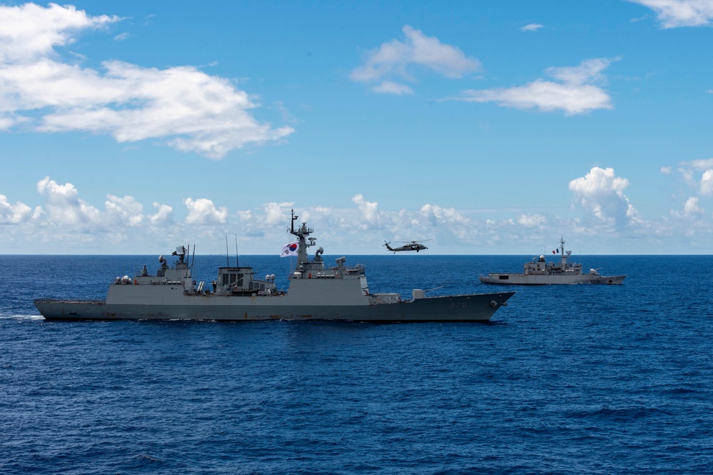 RIMPAC 2022 Fleet Sails in Formation