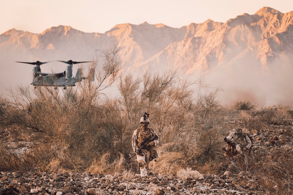 BLT 2/4 Conducts Raid during RUT