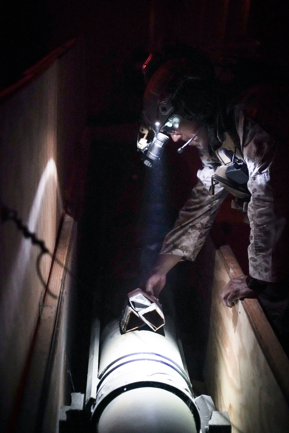 BLT 2/4 Conducts Raid during RUT