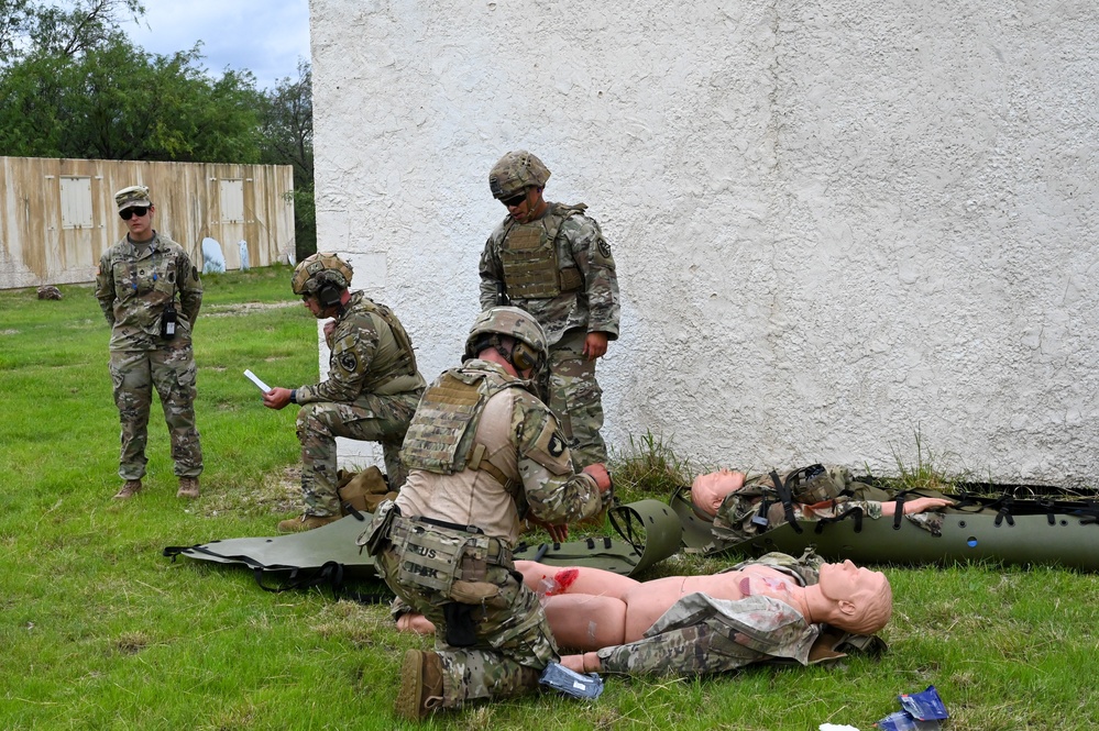 111th MI BDE team to represent USAICoE, Fort Huachuca at TRADOC Best Squad Competition