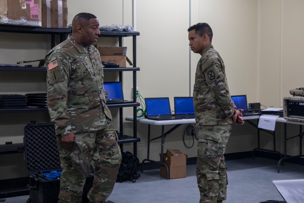 Sgt. Maj. Darnell Cabell visits Fort Drum