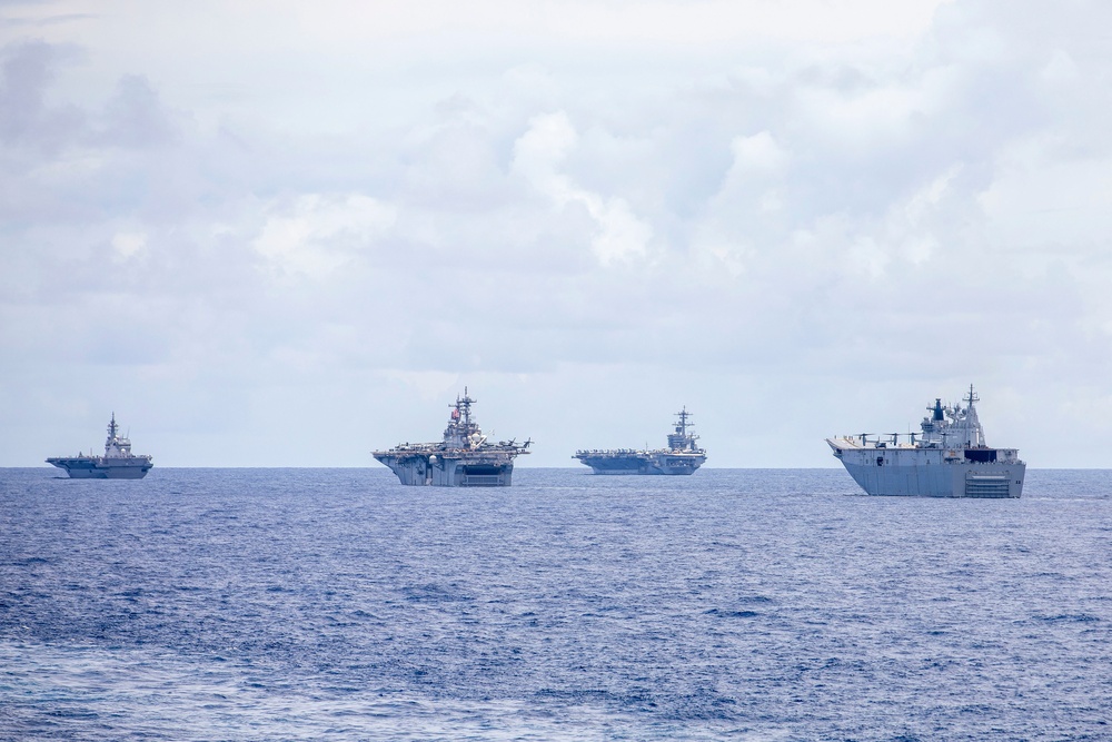 RIMPAC 2022 Fleet Sails in Formation