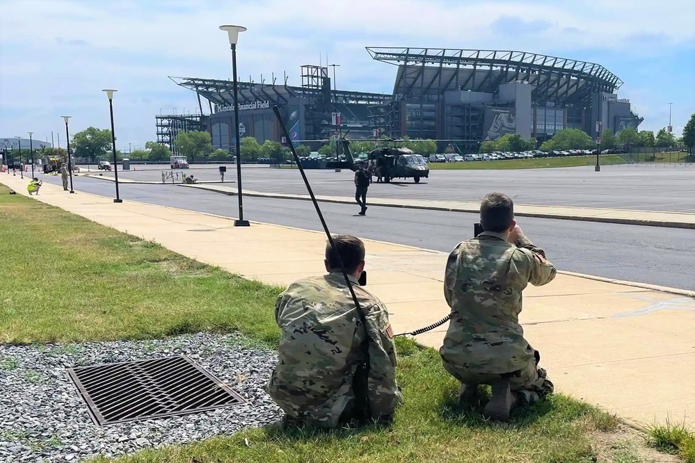 Pa. Guard members participate in dense urban terrain exercise in Philadelphia