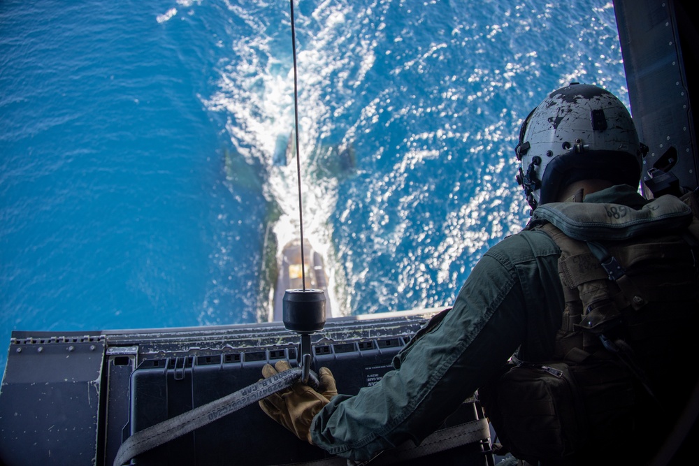 DVIDS - Images - U.S. Marine Corps MV-22B Osprey resupplies U.S. Navy ...