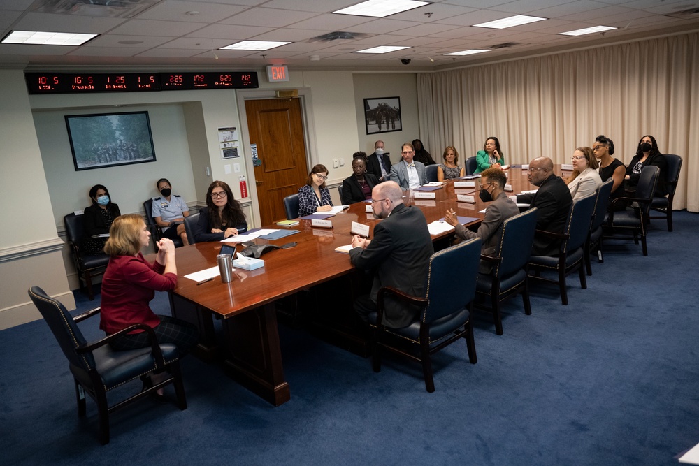 Deputy Secretary of Defense Hicks Meets With WHLDP Fellows