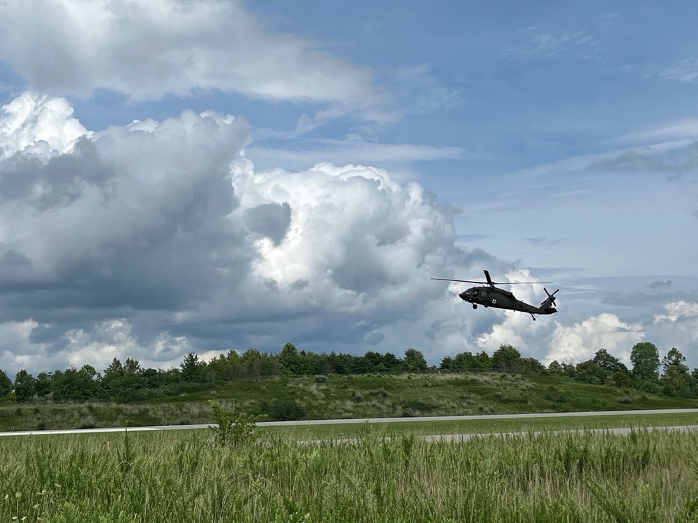 W.Va. Guard aviation team performs rescue operations for a dozen Kentuckians during initial response to severe flooding