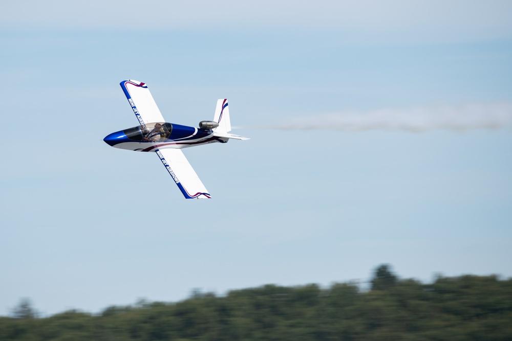 Arctic Thunder Open House fills the skies over Alaska