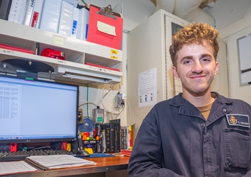 Loveland, Ohio Native Serves Aboard USS Antietam while conducting operations in the Philippine Sea