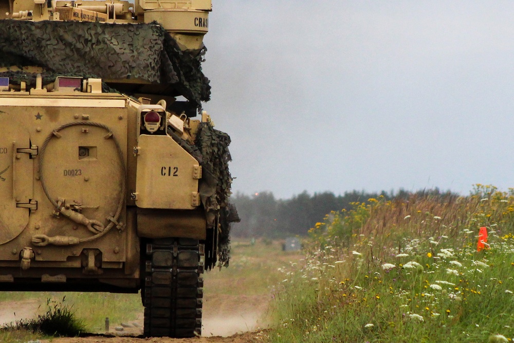 1-68 AR conducts Bradley gunnery table VI