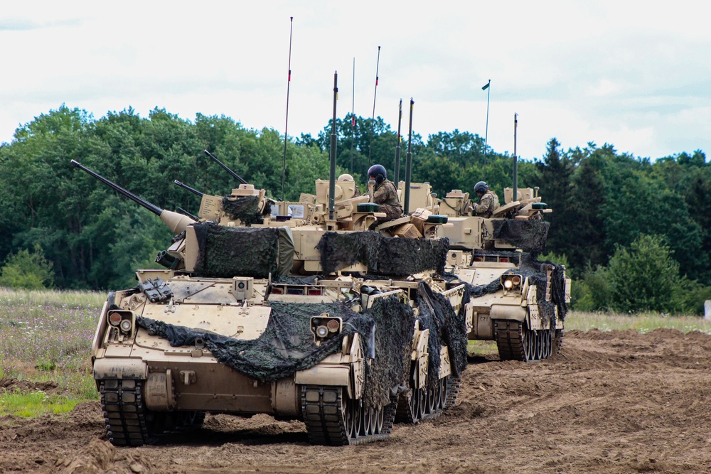 1-68 AR conducts Bradley gunnery table VI