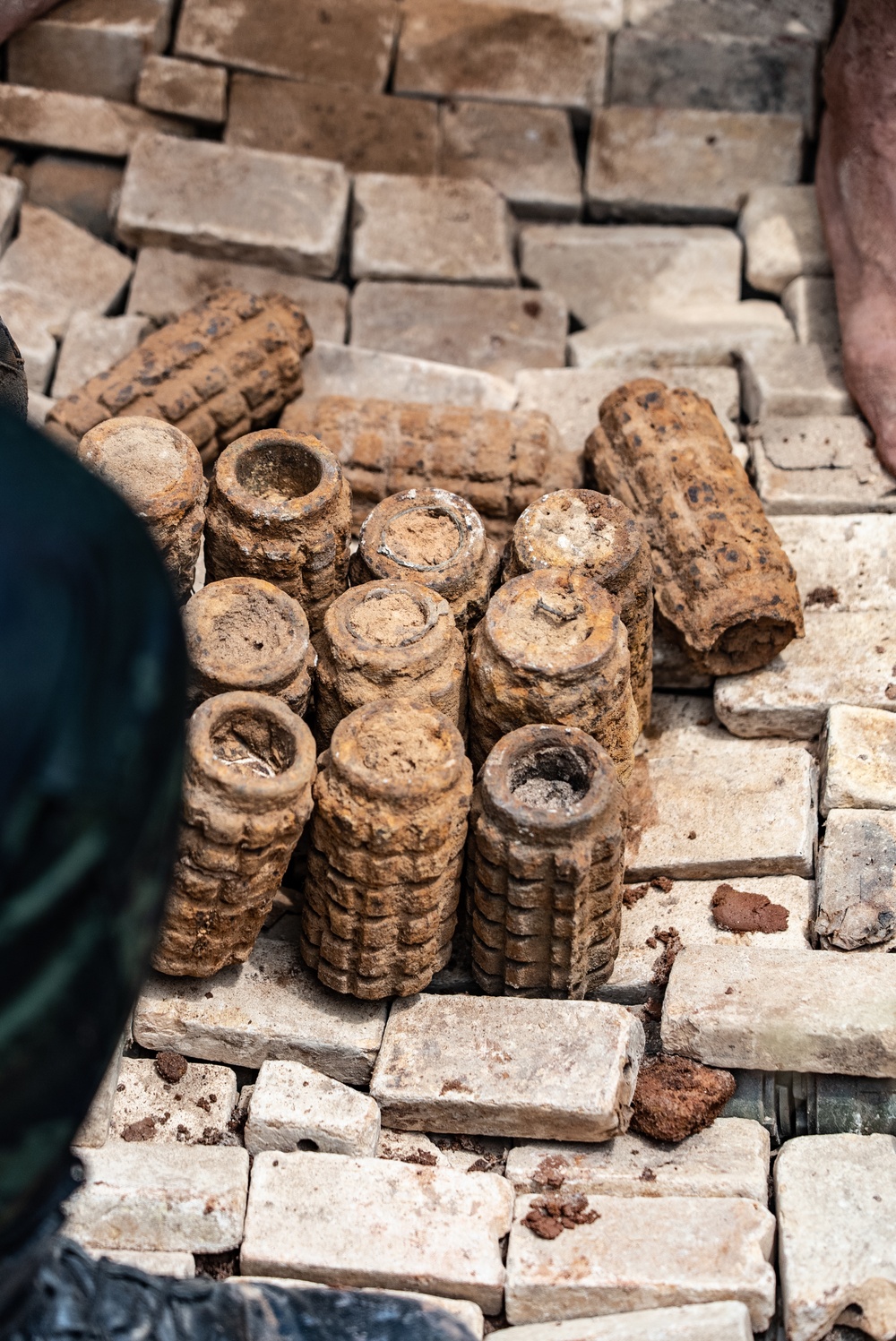 HMA Thailand 22 | Royal Thai and U.S. Marine EOD technicians conduct large scale disposals