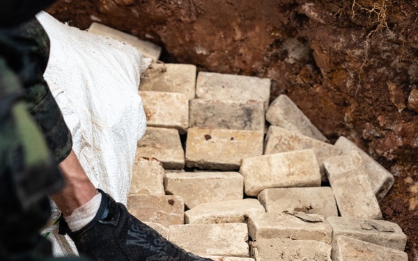 HMA Thailand 22 | Royal Thai and U.S. Marine EOD technicians conduct large scale disposals