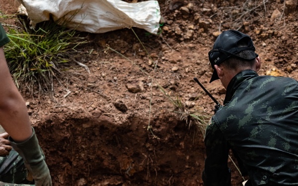 HMA Thailand 22 | Royal Thai and U.S. Marine EOD technicians conduct large scale disposals