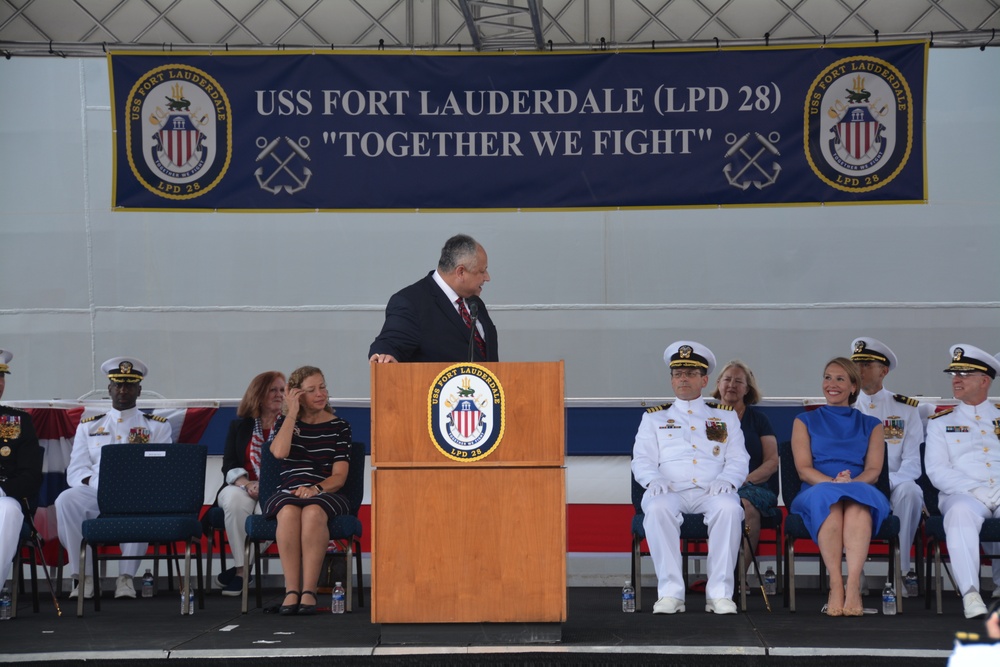 USS Fort Lauderdale (LPD 28) Commissions