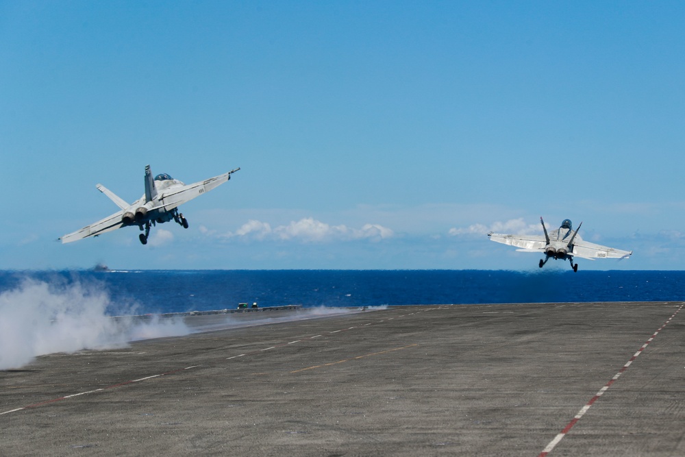 USS Abraham Lincoln Conducts Flight Operations during RIMPAC 2022