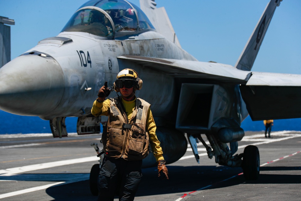 USS Abraham Lincoln Conducts Flight Operations during RIMPAC 2022