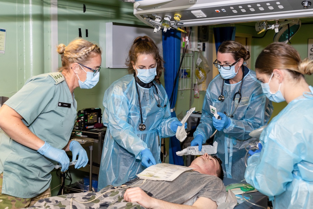 US Medical Physician on HMAS Canberra RIMPAC 2022