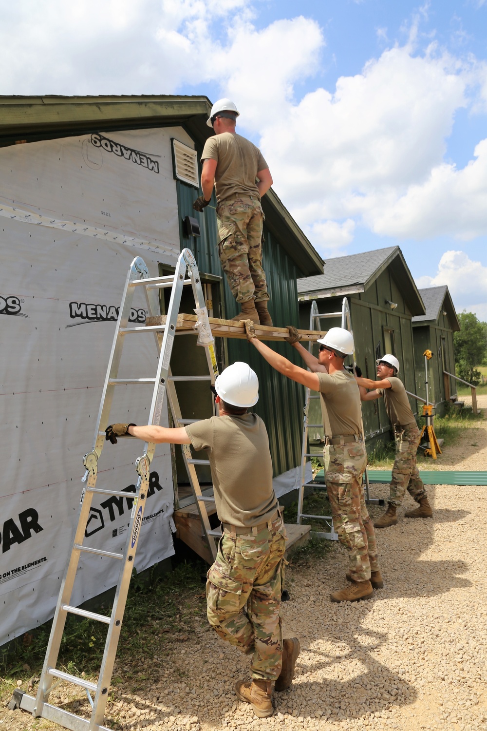 Army Reserve's 389th Engineer Company Soldiers build skills supporting troop project at Fort McCoy