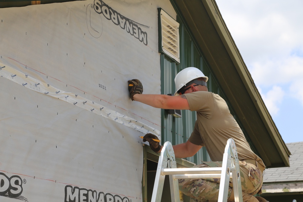 Army Reserve's 389th Engineer Company Soldiers build skills supporting troop project at Fort McCoy