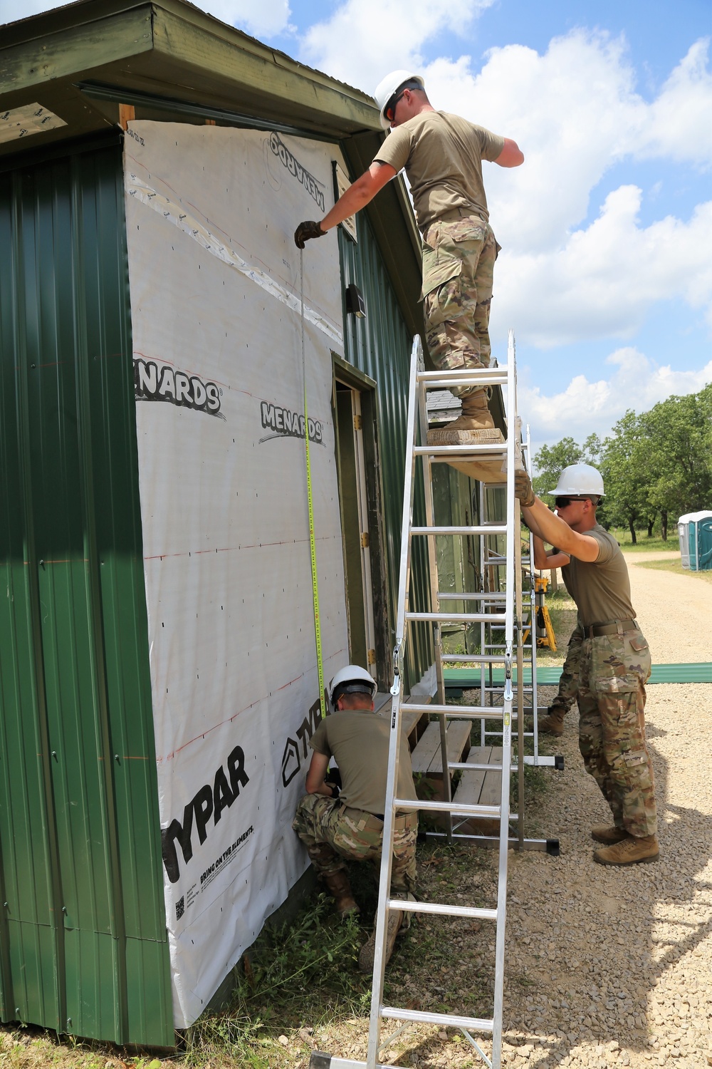 Army Reserve's 389th Engineer Company Soldiers build skills supporting troop project at Fort McCoy