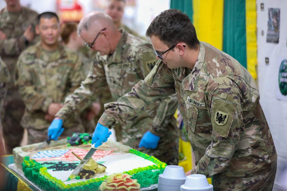 U.S. Soldiers host cake cutting ceremony at Camp Buehring