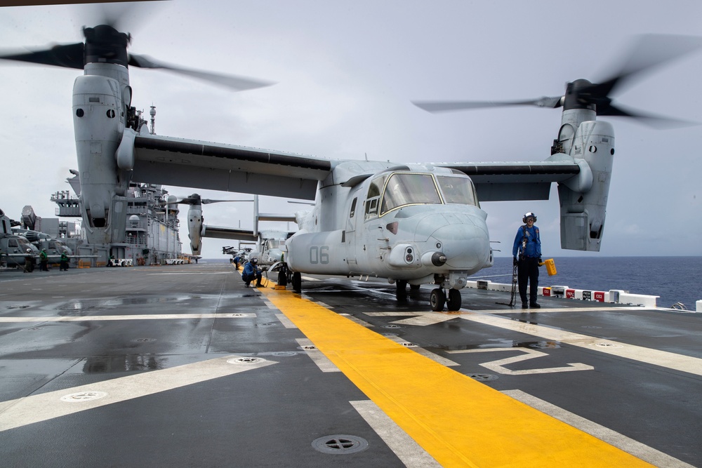 VMM-262 Reinforced V-22 Osprey's Operate aboard USS Tripoli (LHA 7)