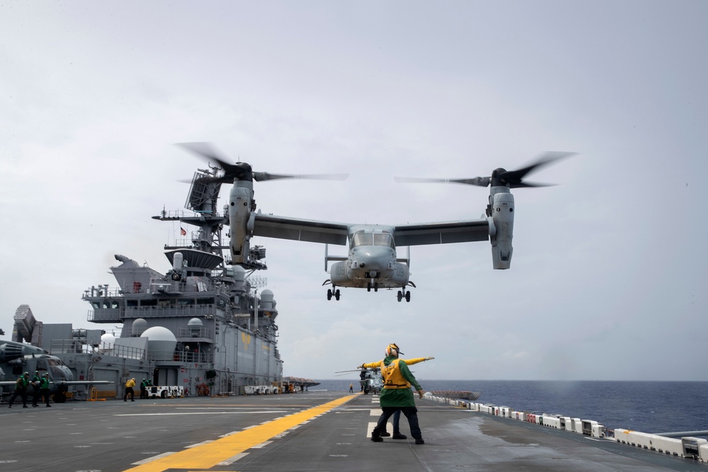 VMM-262 Reinforced V-22 Osprey's Operate aboard USS Tripoli (LHA 7)