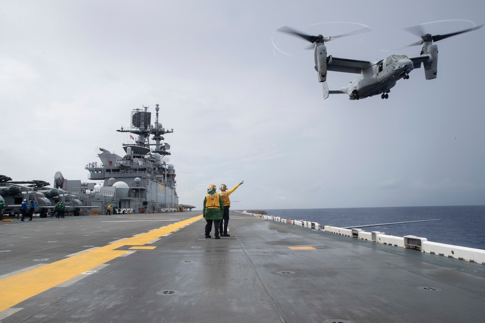 VMM-262 Reinforced V-22 Osprey's Operate aboard USS Tripoli (LHA 7)