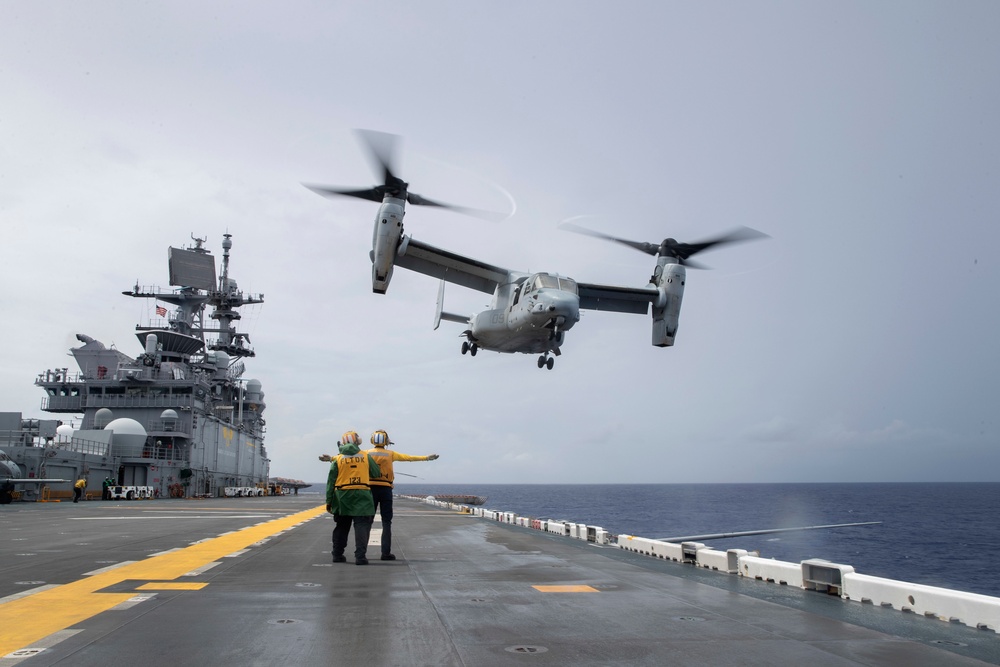 VMM-262 Reinforced V-22 Osprey's Operate aboard USS Tripoli (LHA 7)