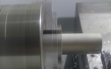 CNC milling during advanced manufacturing seminar