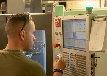 Practical exercise during advanced manufacturing seminar