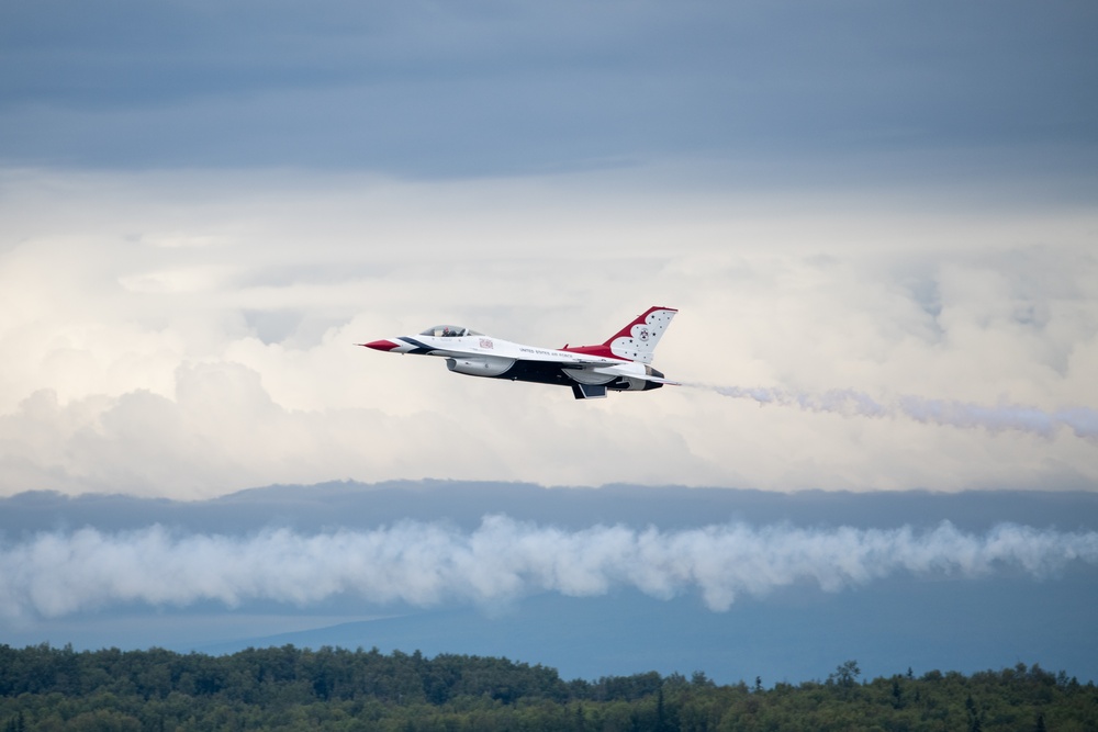 Arctic Thunder kicks off