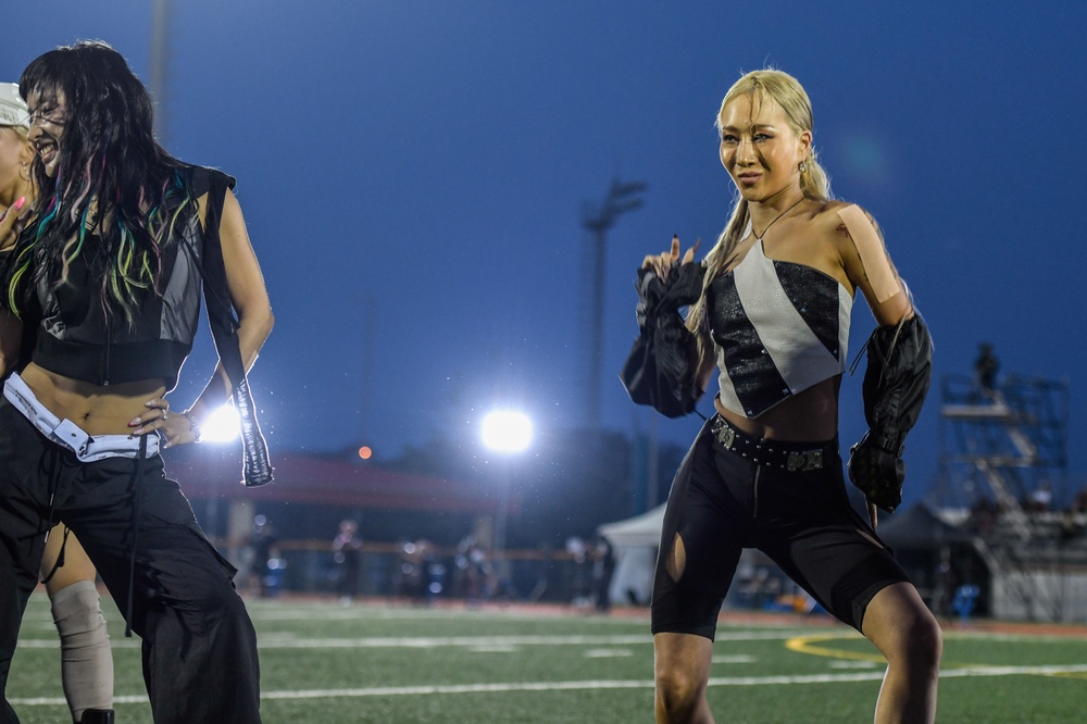Legends Soccer Match - La Chica Halftime Performance