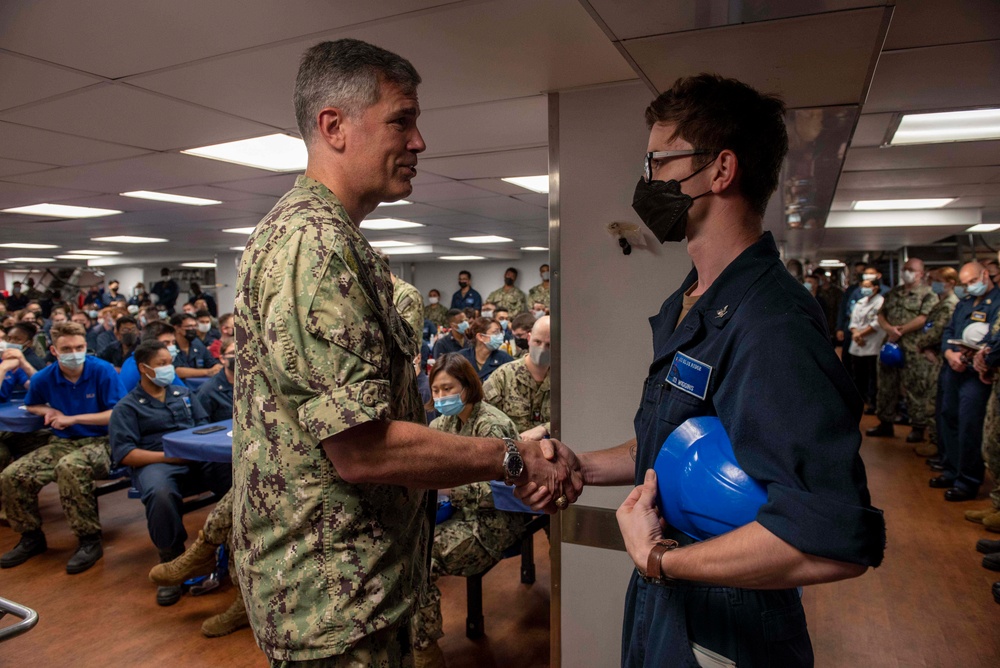 ESG 7 Visits USS Blue Ridge