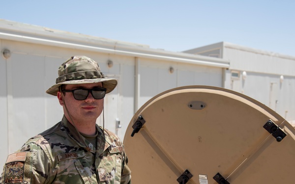 Communications Fly Away Kit enhances 332d Air Expeditionary Squadron capabilities