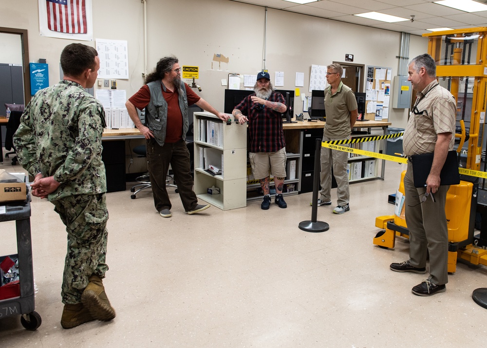 TRFB Leadership Visits Shop 67M for Gemba