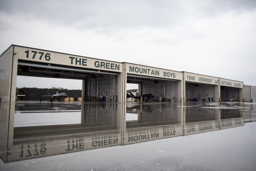 Airmen Return from Overseas Deployment