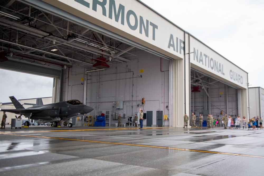 Airmen Begin Returning Home